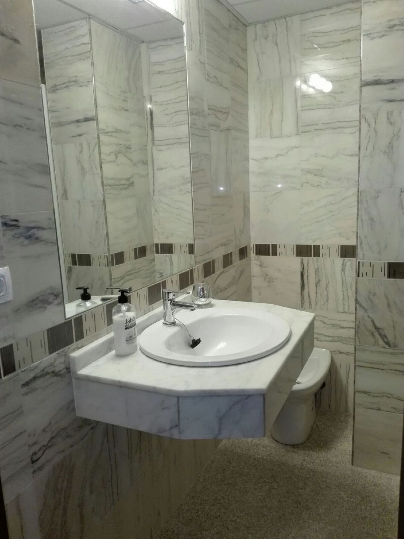 Apartamento Alfonso XII Cordoba Luaran gambar